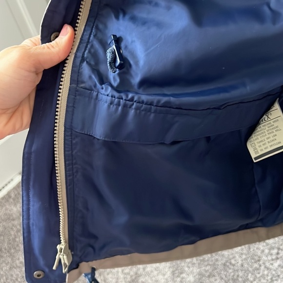 Eddie Bauer vintage women’s wind breaker - Picture 14 of 15